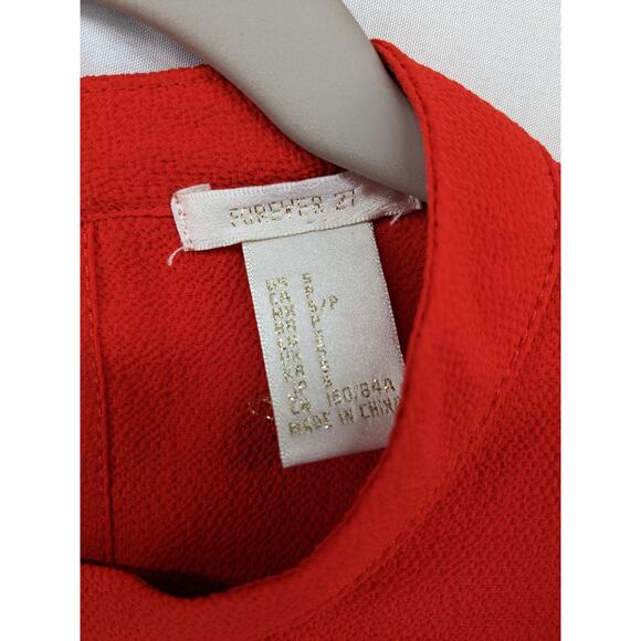 Forever 21 Ruffle Blouse Small Red Long Sleeve Button Back Keyhole Fancy Staple - Picture 3 of 9